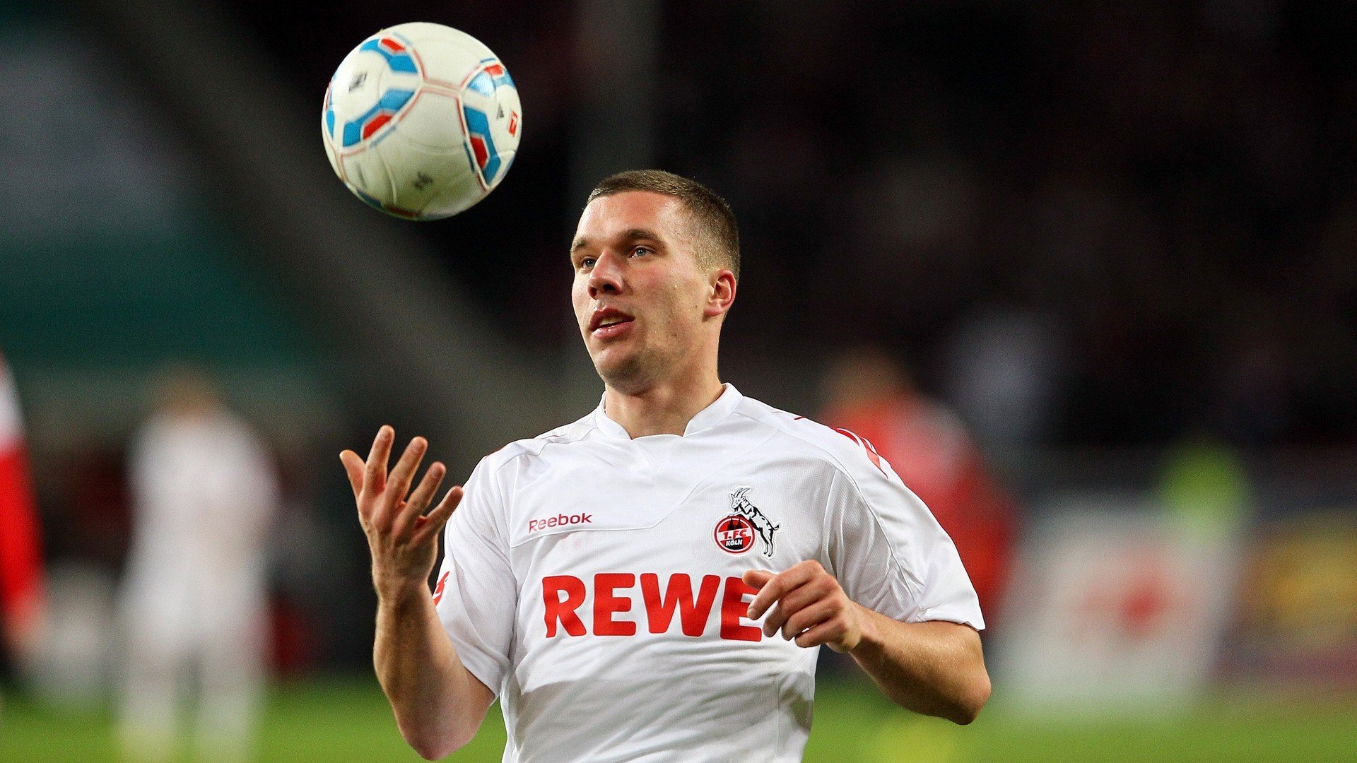 莱比锡引进强力前锋,莱比锡中锋