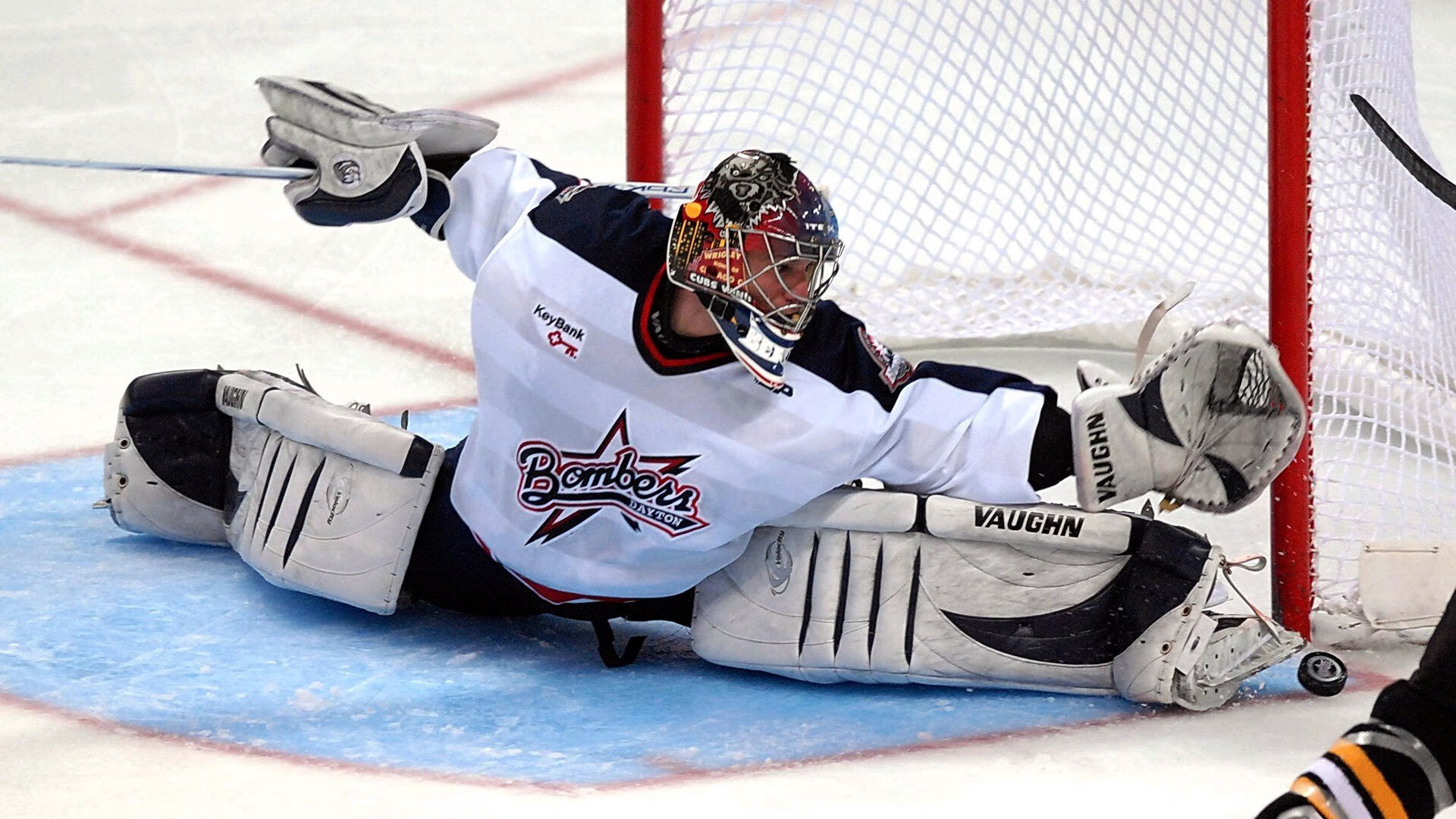 开云体育全站-“极速漂移：弯道飞扬的极限表现”，极速漂移修车