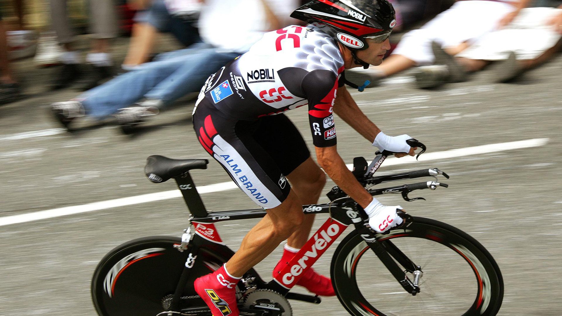 山林探秘徒步：觅得心灵宁静之旅，徒步山林游记